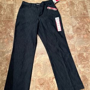 NWT Lee Comfort Fit Jeans